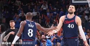 在赛场上的 在赛场上的